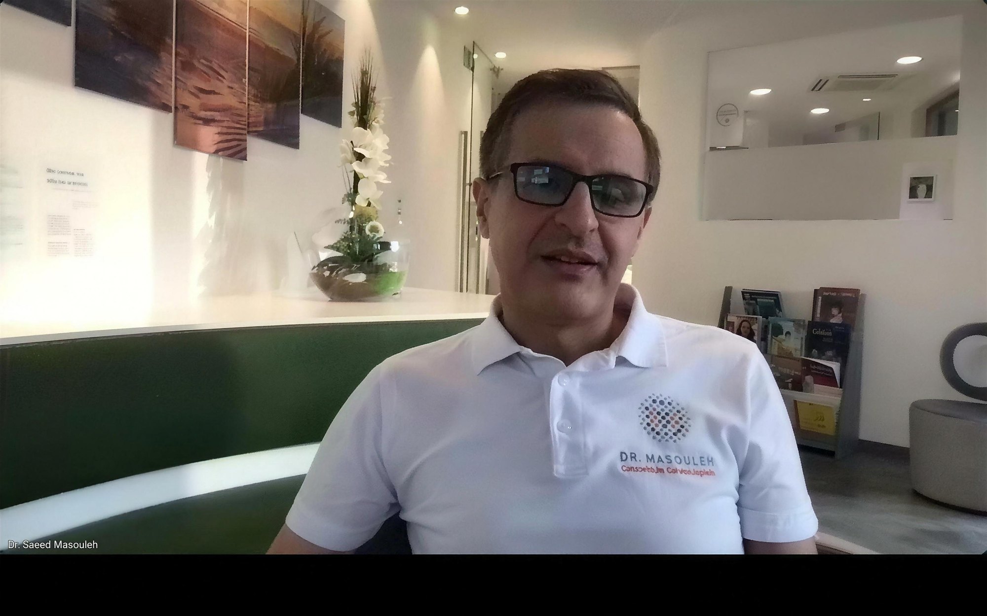 Dr. Saeed Masouleh in seiner Praxis in Dieburg